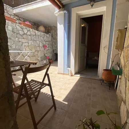 Albatros Vathy (Ithaca)