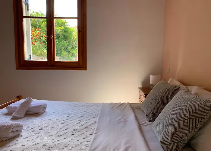 Albatros Vathy (Ithaca)